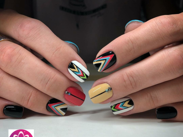 Студия маникюра NailArtist