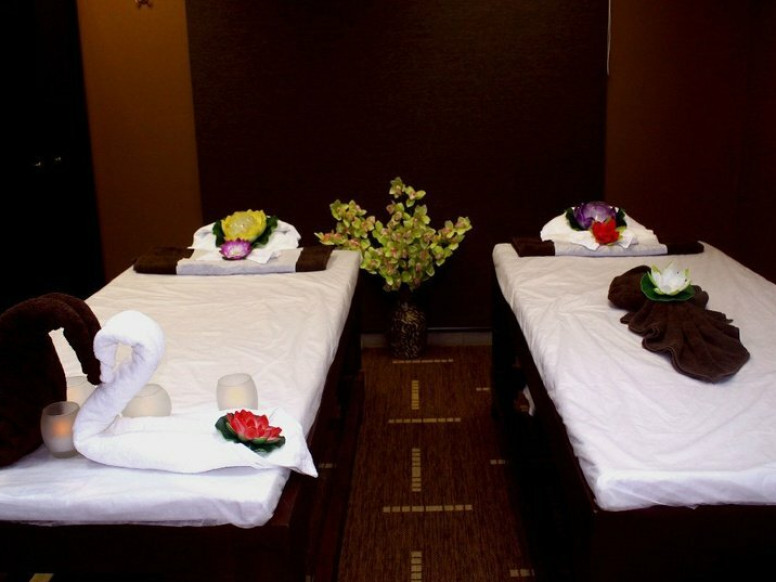 Crown thai SPA