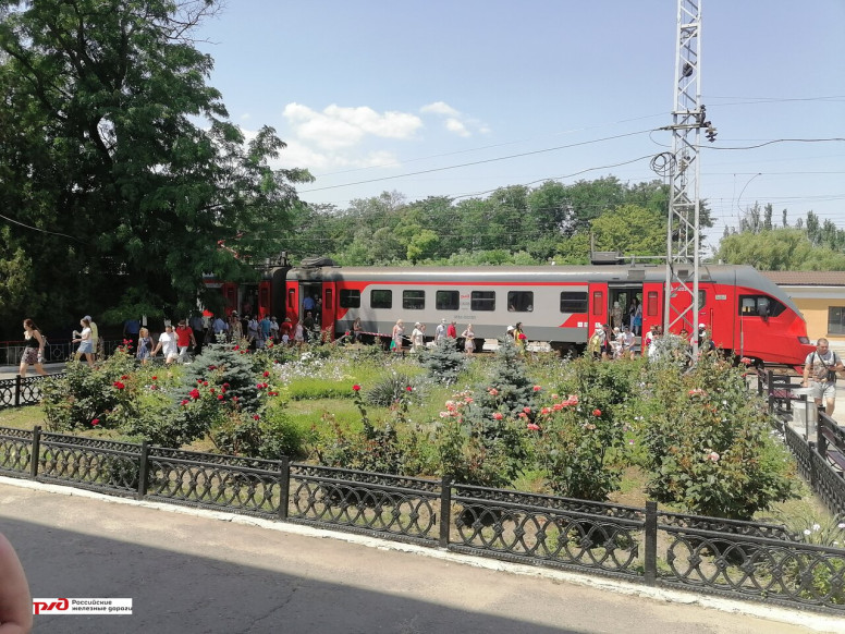 Железнодорожный вокзал Таганрог