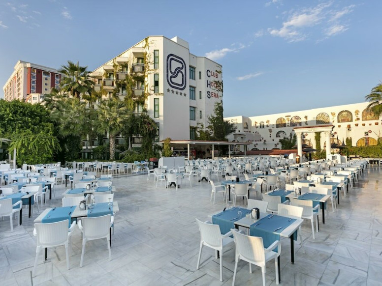 Club Hotel Sera