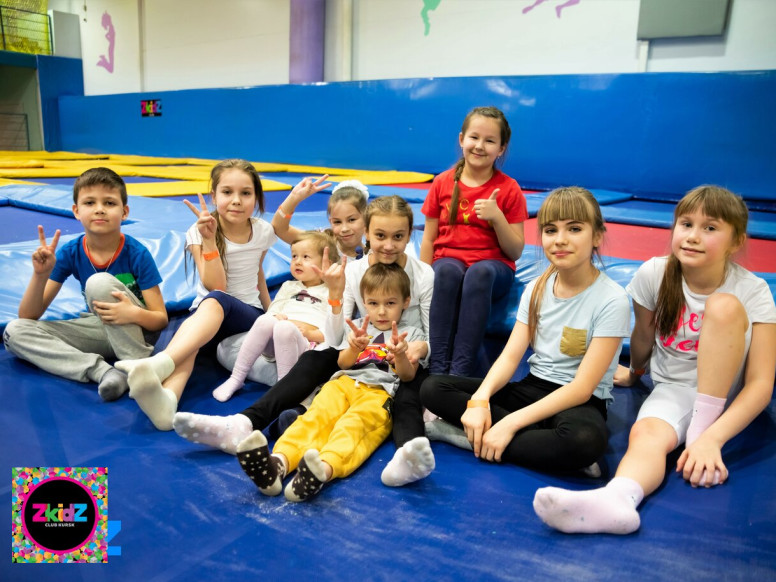 Батутный парк Zkidz Club