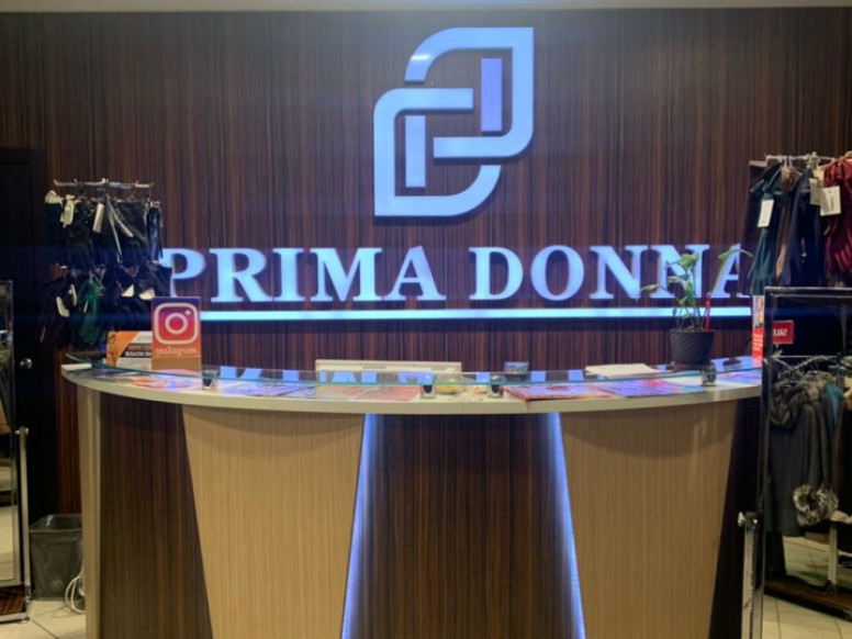 Prima Donna