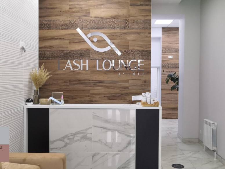 Lash Lounge