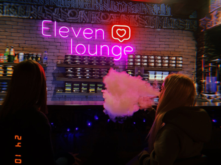 Eleven lounge