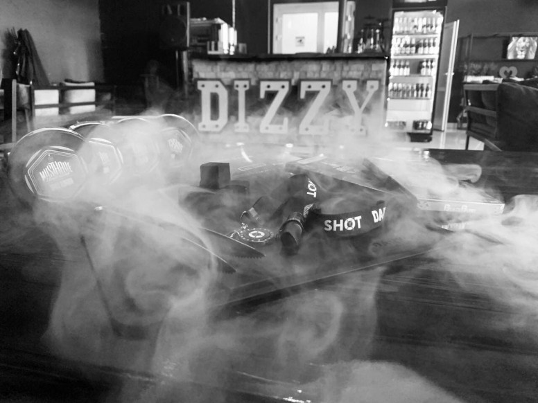 Dizzy Smoke Bar