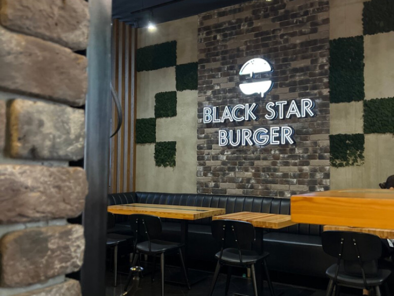 Black Star Burger